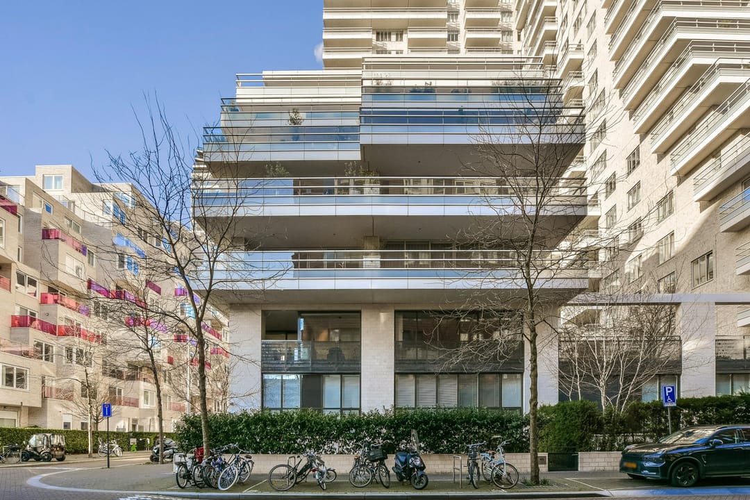 Photo 26 of Peter Schatstraat 97