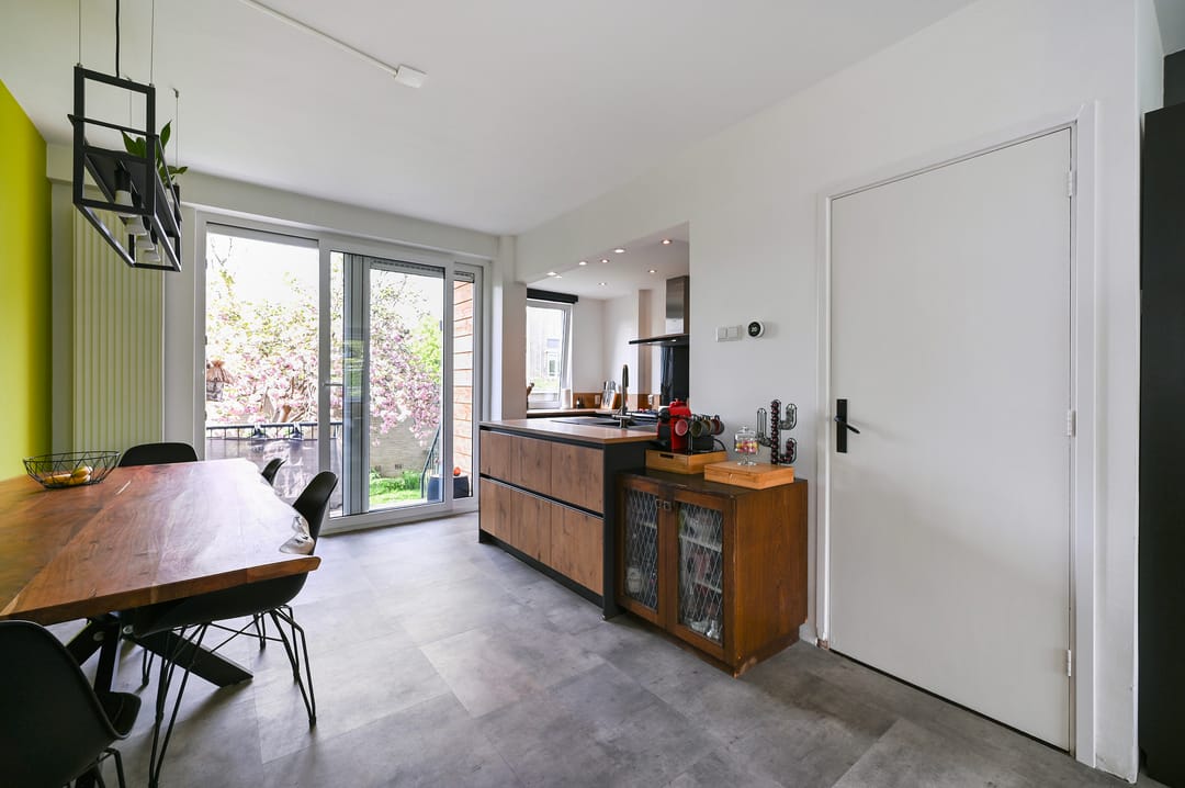 Foto 16 van Monseigneur van Steelaan 37