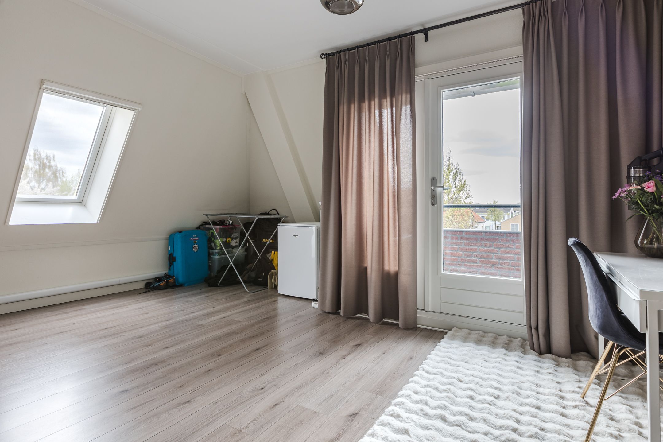 Spacious Move-in Ready Apartment with Two Balconies in the Heart of Reusel — 24