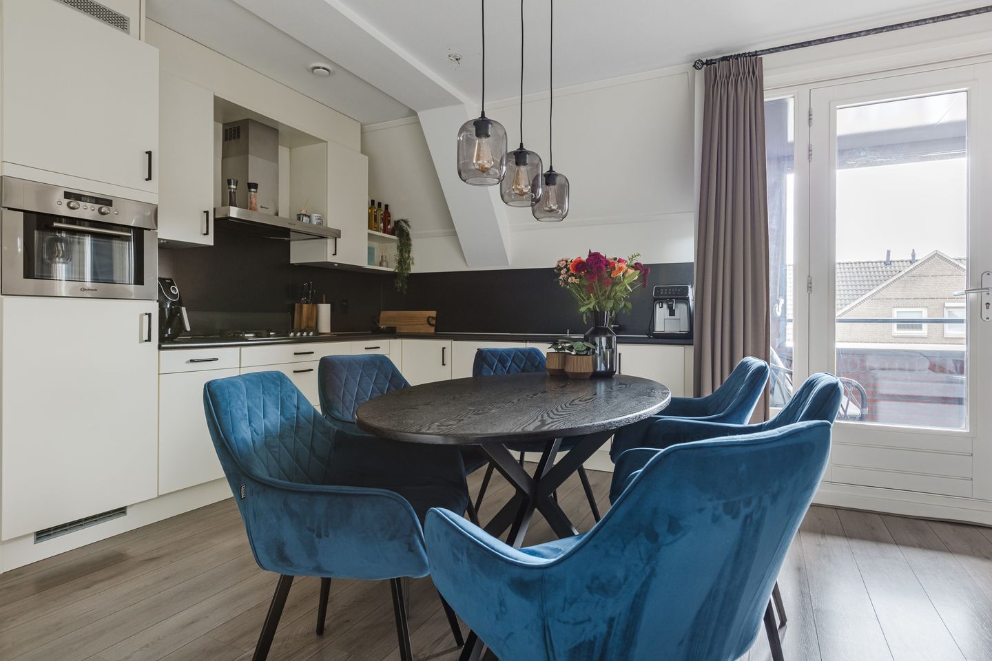 Spacious Move-in Ready Apartment with Two Balconies in the Heart of Reusel — 14