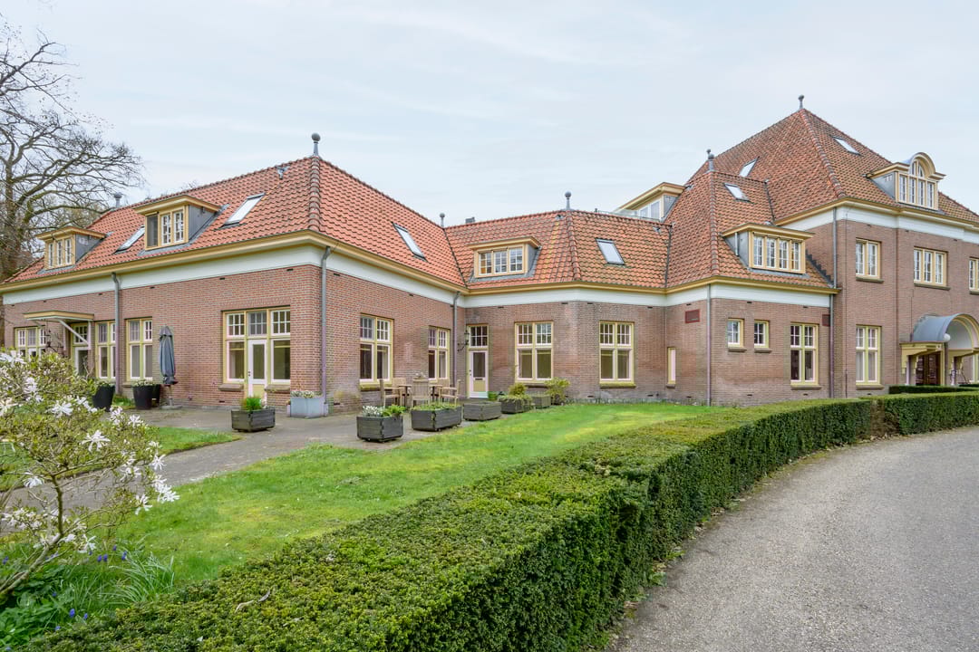 Foto 2 van Badhuislaan 11