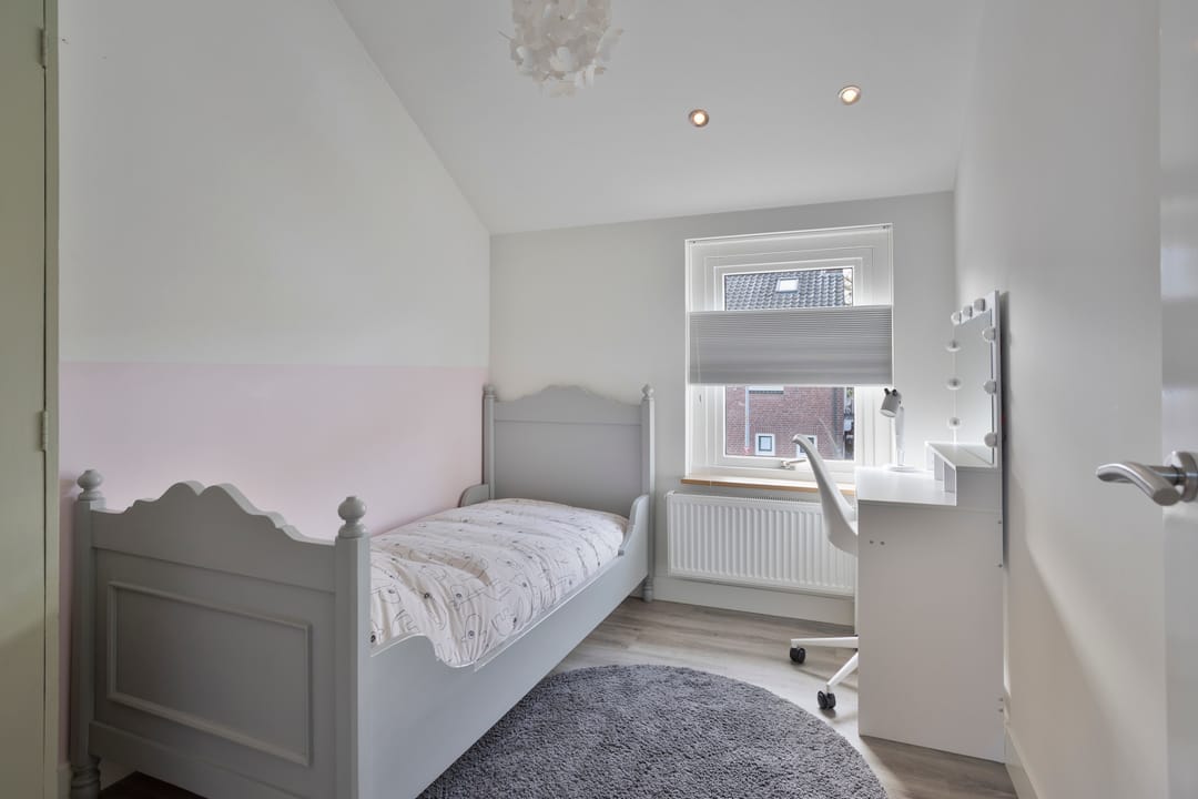 Photo 17 of Margrietstraat 9