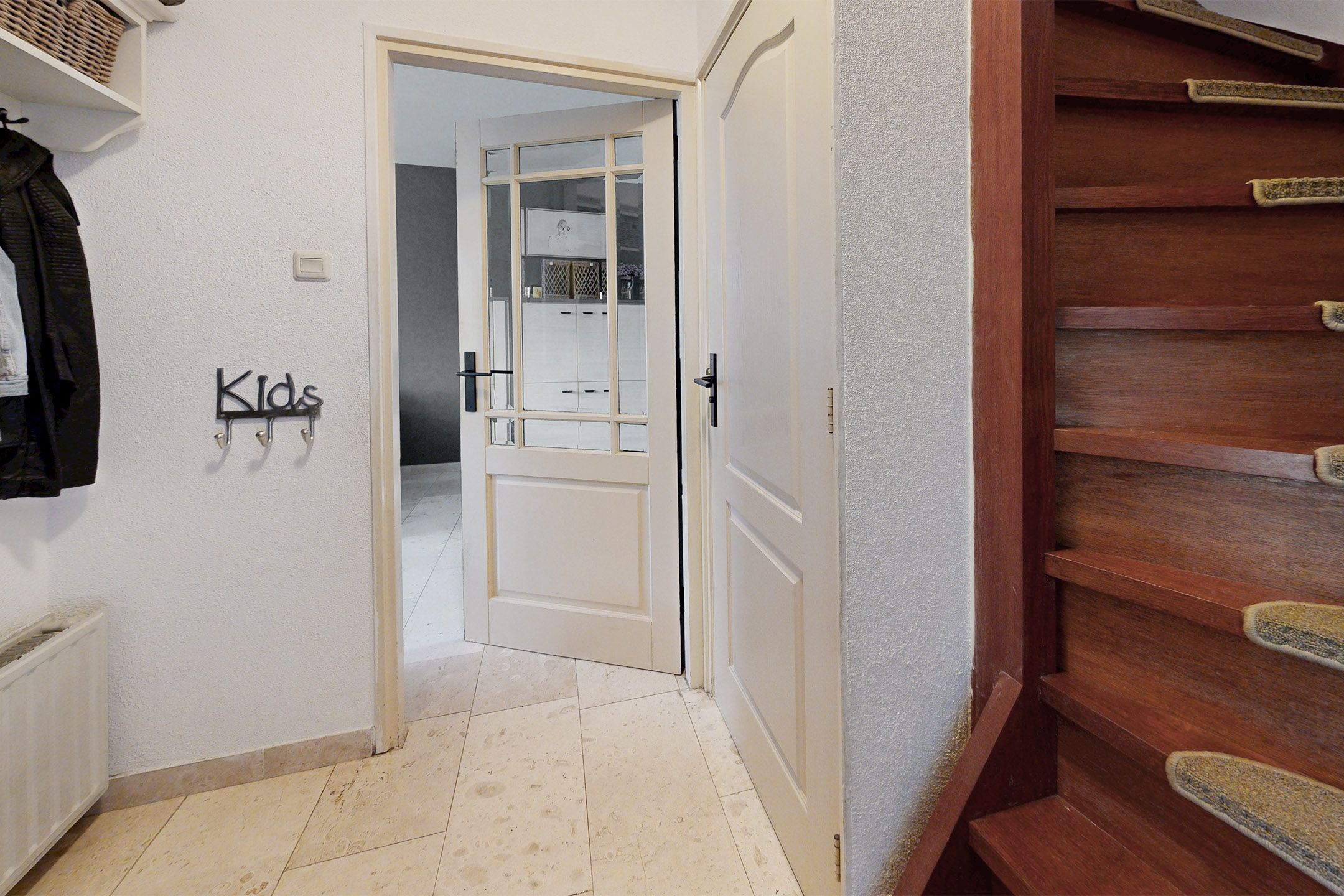 Photo 9 of Oesterzwam 17-A