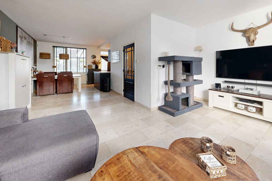 Photo 13 of Oesterzwam 17-A