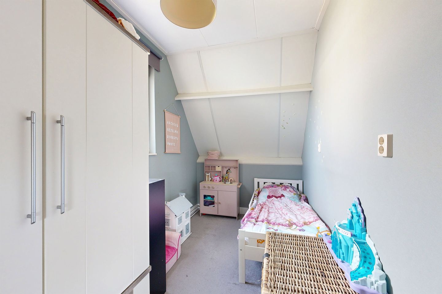 Photo 35 of Oesterzwam 17-A