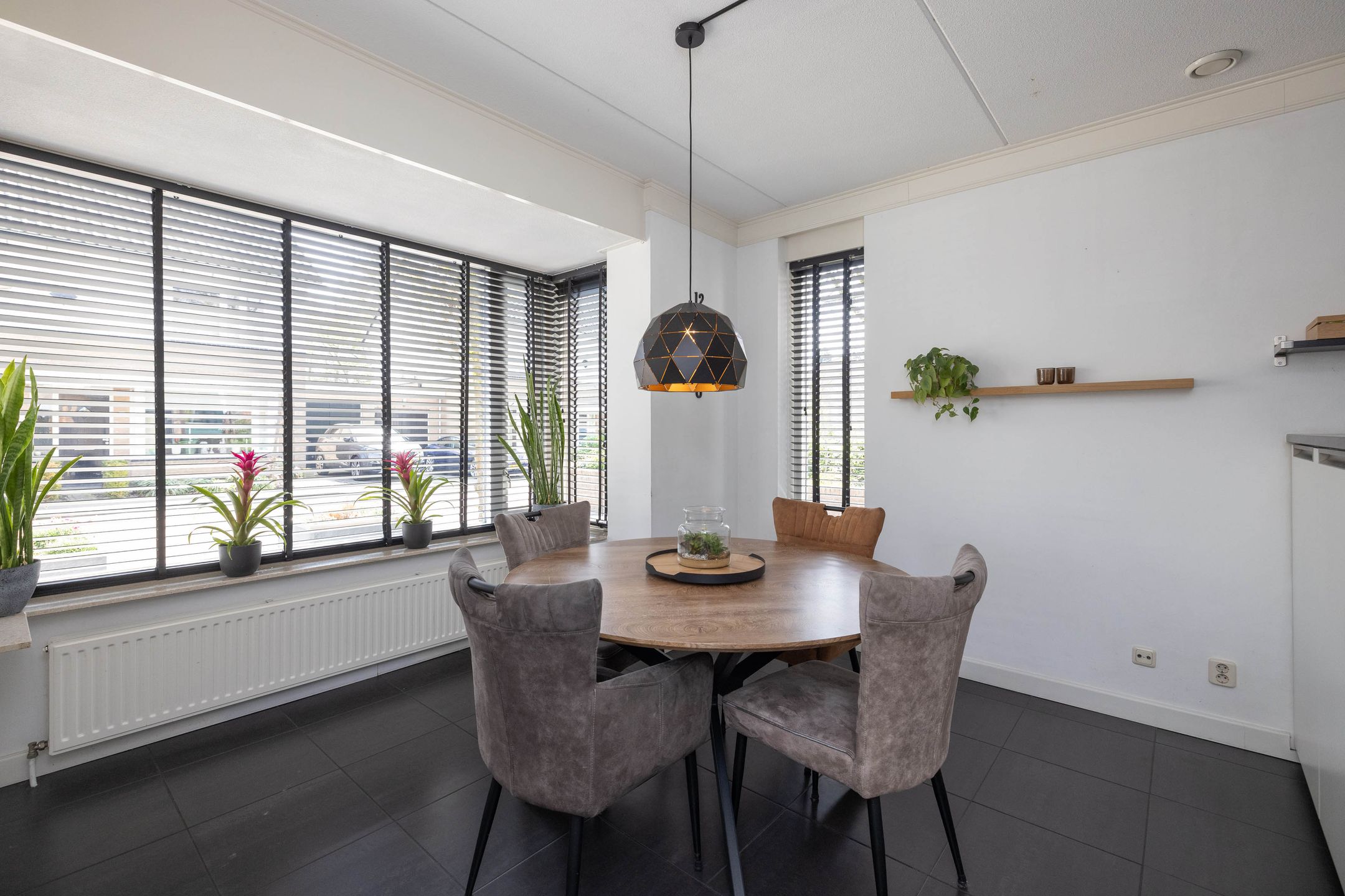 Foto 9 van Tuinfluiterstraat 1