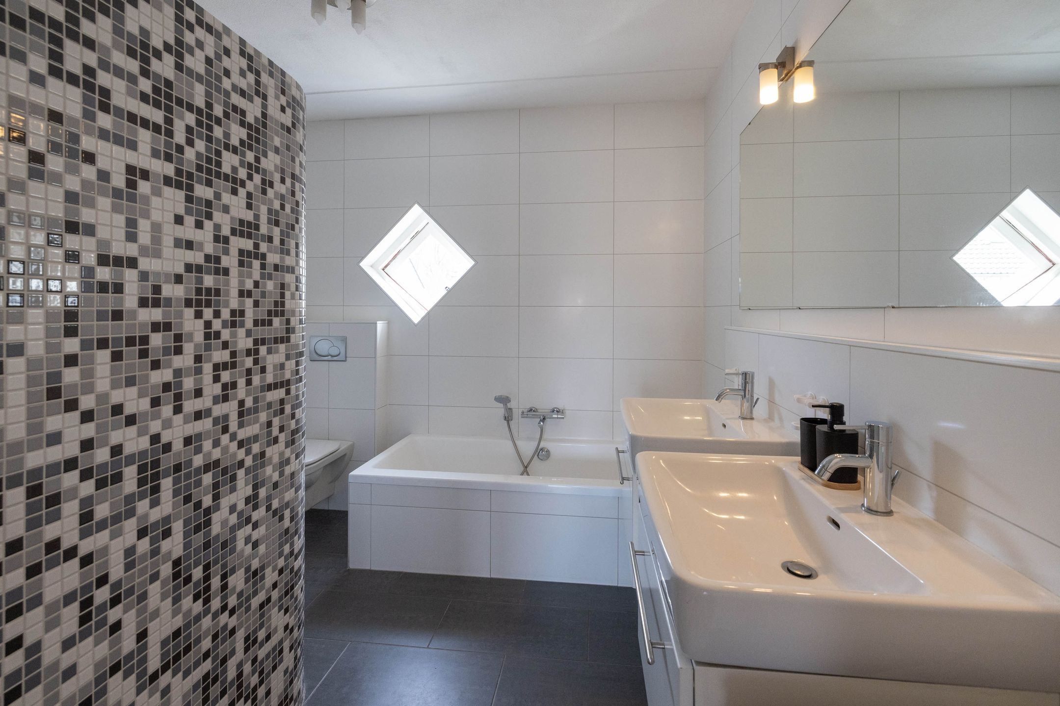 Foto 24 van Tuinfluiterstraat 1