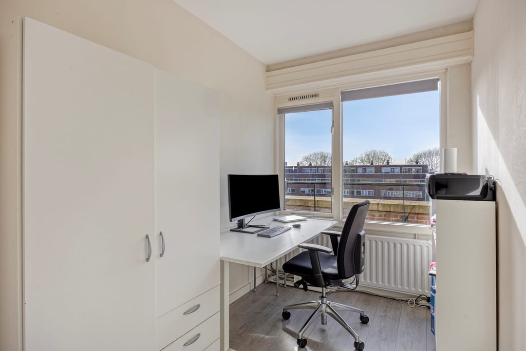 Photo 32 of Lokhorst 151