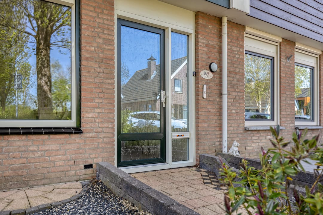 Photo 7 of Huygensstraat 109