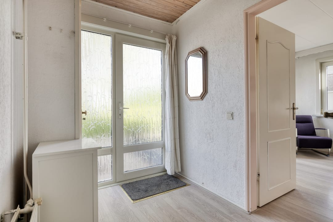 Photo 8 of Huygensstraat 109