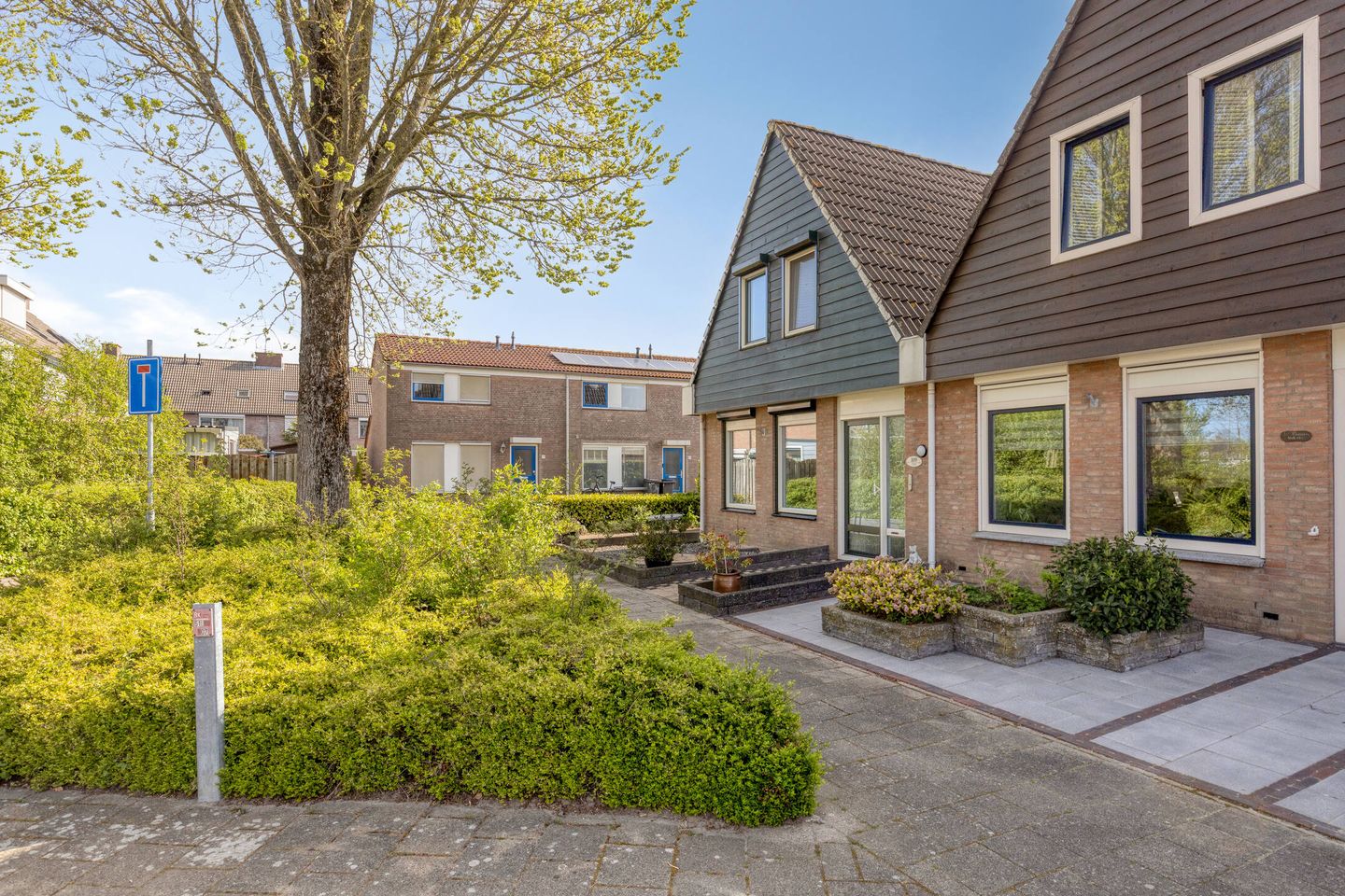 Photo 49 of Huygensstraat 109