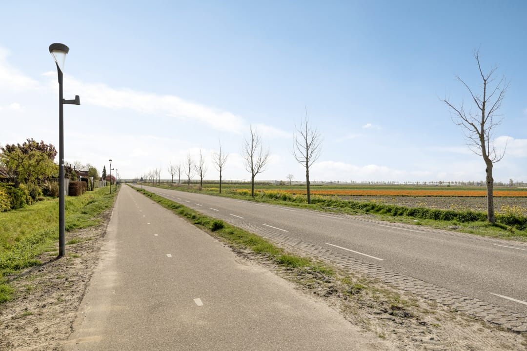 Photo 53 of Huygensstraat 109