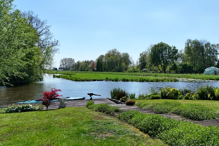 Foto 2 van Hooiland 16