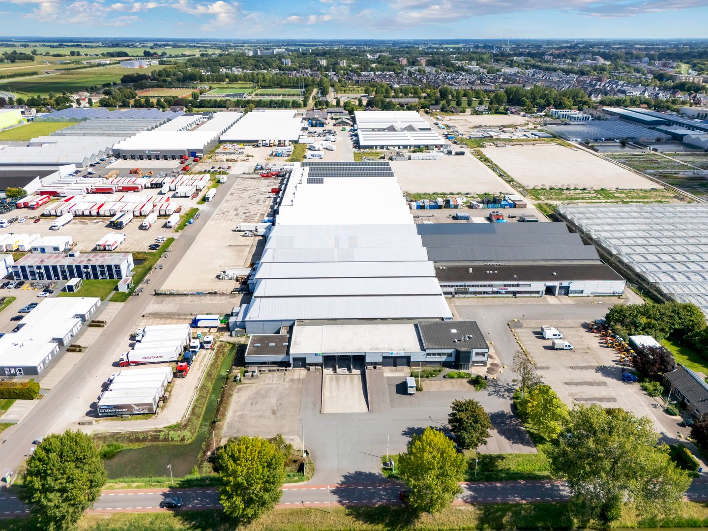 View photo 2 of Poelweg 40