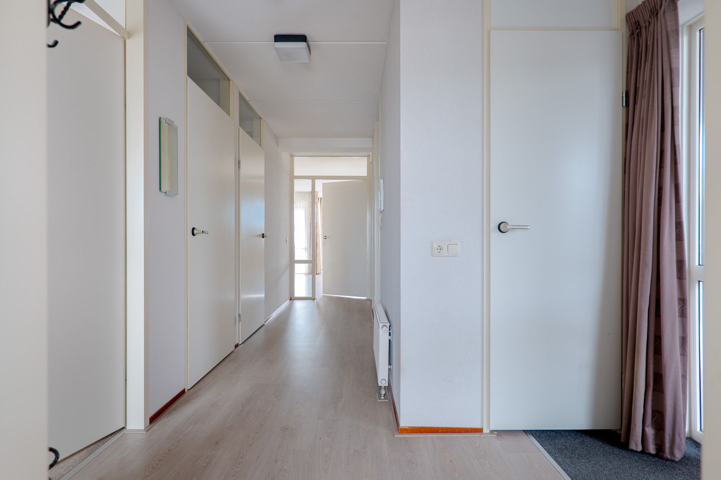 Photo 34 of Wilhelminastraat 8-G