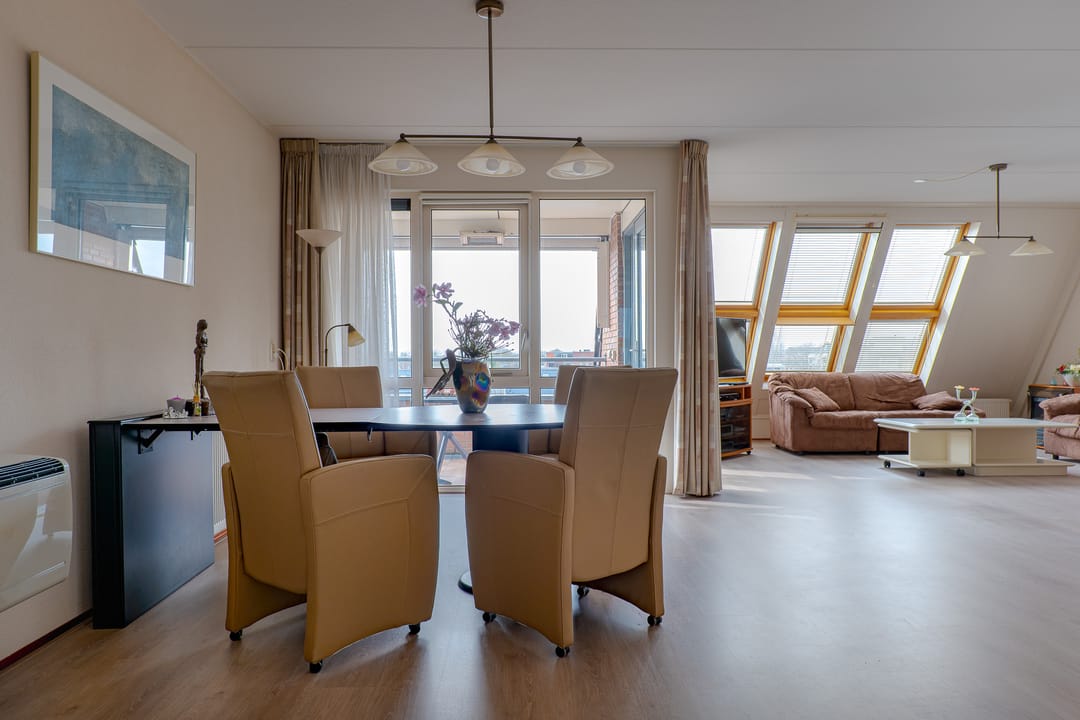 Photo 17 of Wilhelminastraat 8-G