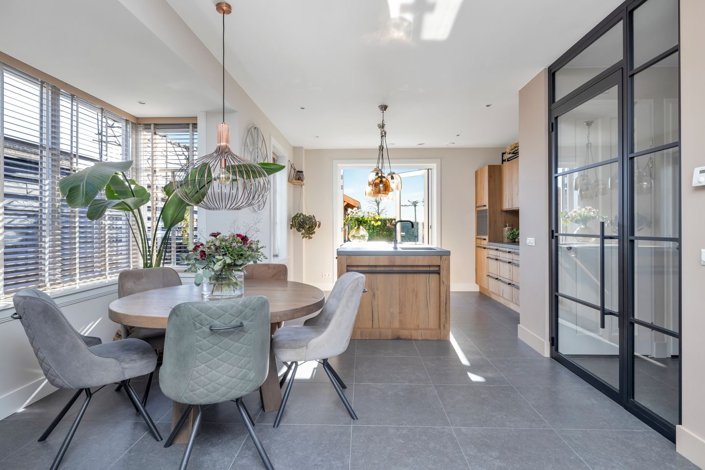 Foto 10 van Boterbloem 2