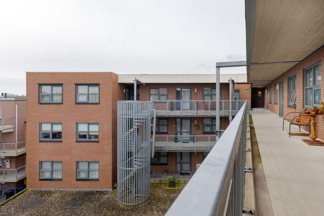 Photo 38 of Wilhelminastraat 8-G