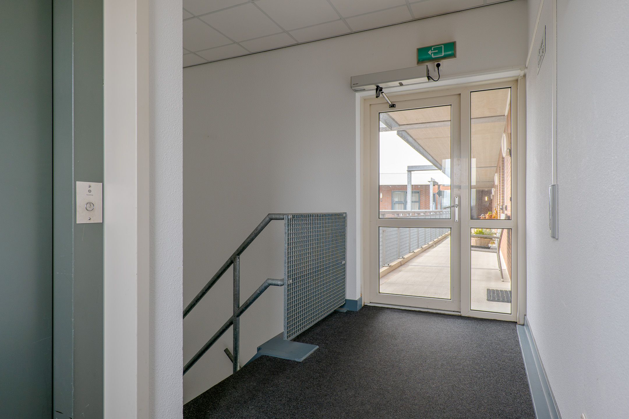 Photo 39 of Wilhelminastraat 8-G