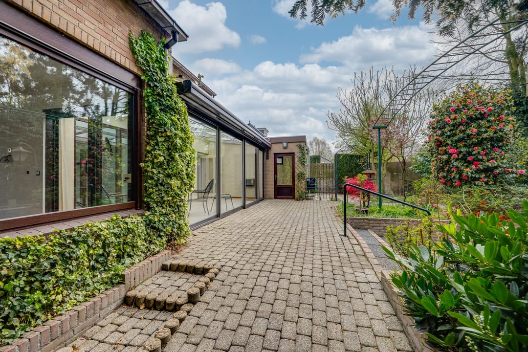 Foto 43 van Gebrande Hoefstraat 17