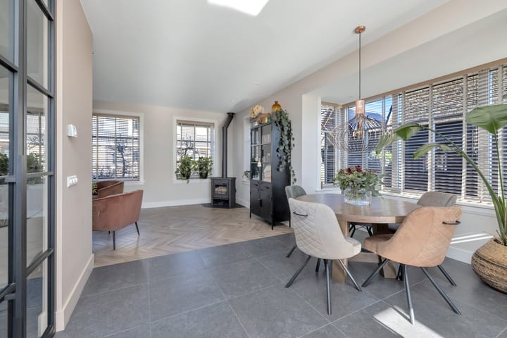 Foto 4 van Boterbloem 2