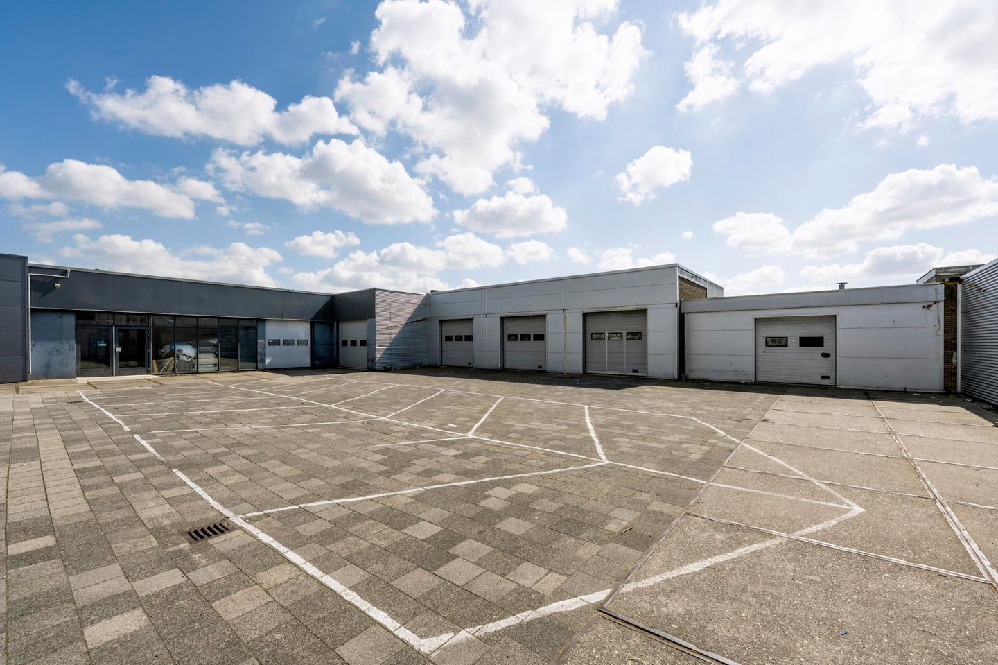 View photo 1 of Transformatorweg 39