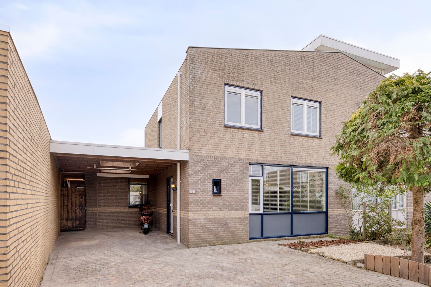 Foto 4 van Luchtenburg 2