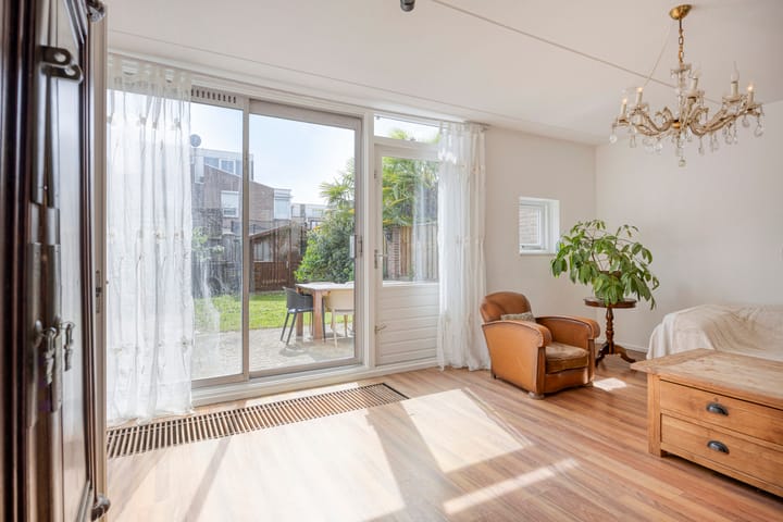 Hoekwoning te koop: Luchtenburg 2, Oss