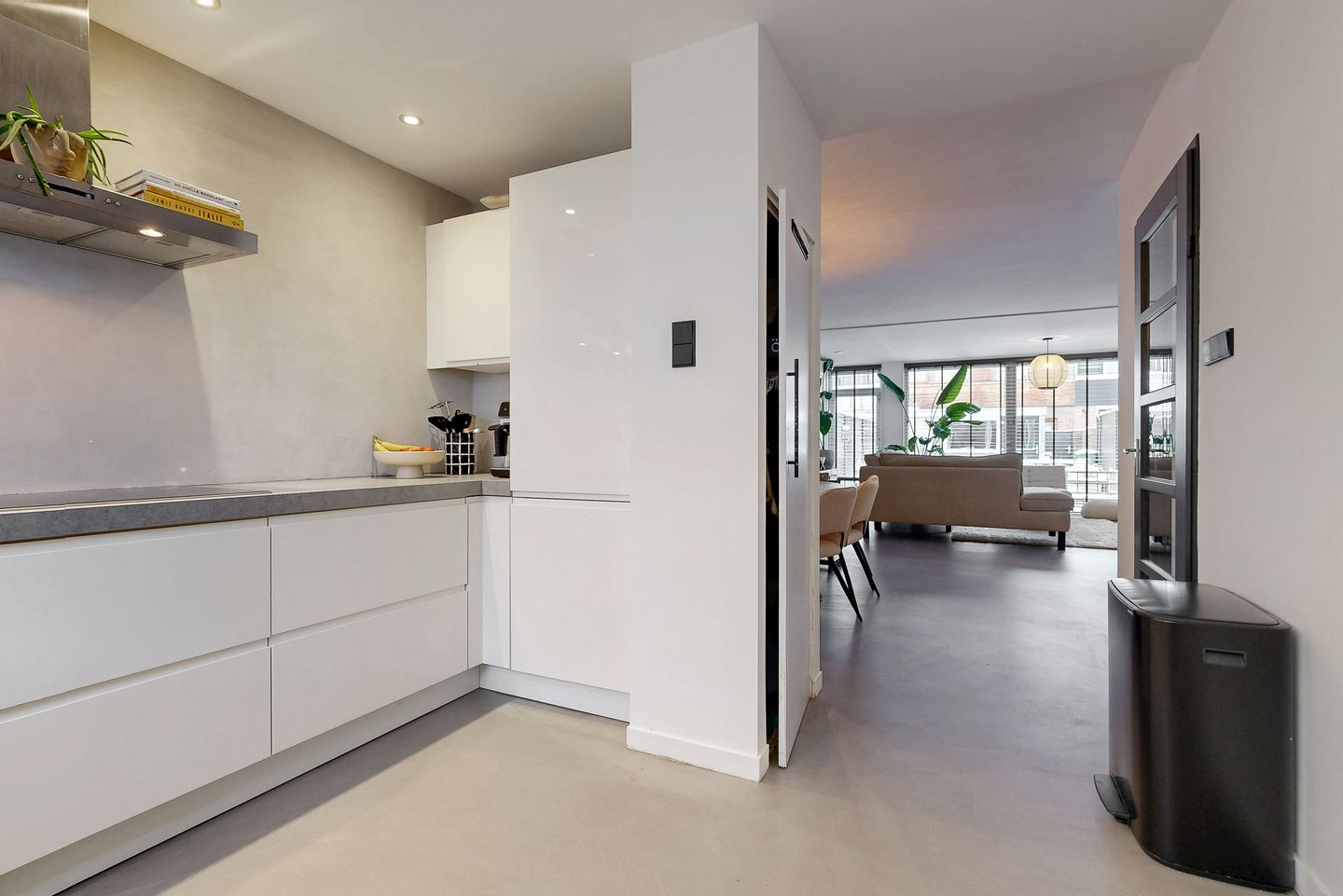 Foto 25 van Pieter de Hoochstraat 33