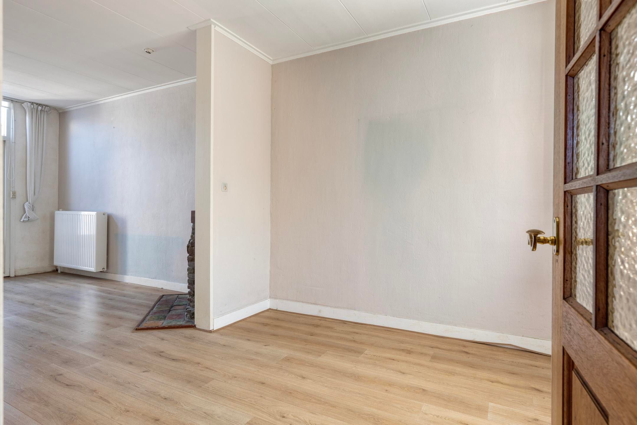 Photo 12 of Joubertstraat 63