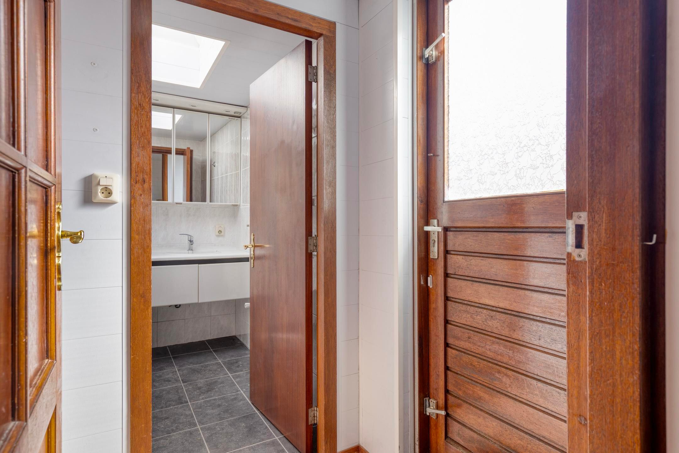 Photo 21 of Joubertstraat 63