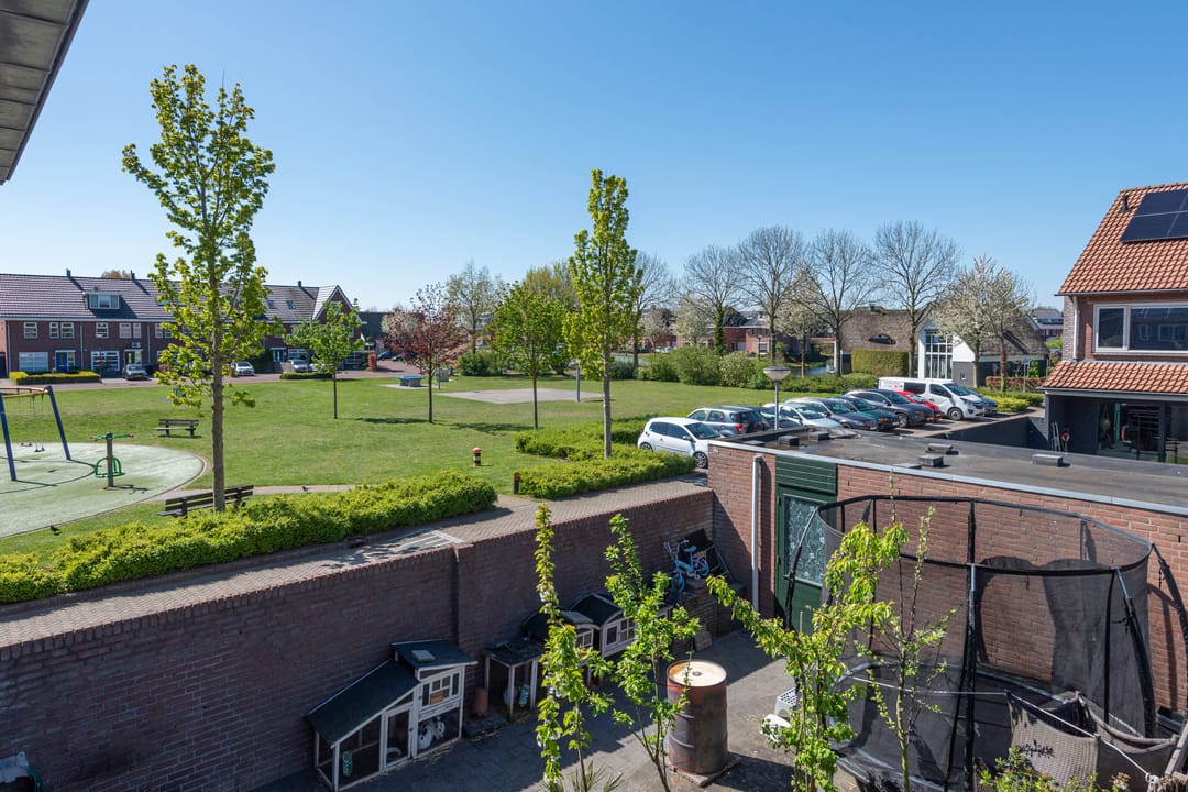 Photo 28 of Galjoen 13 23