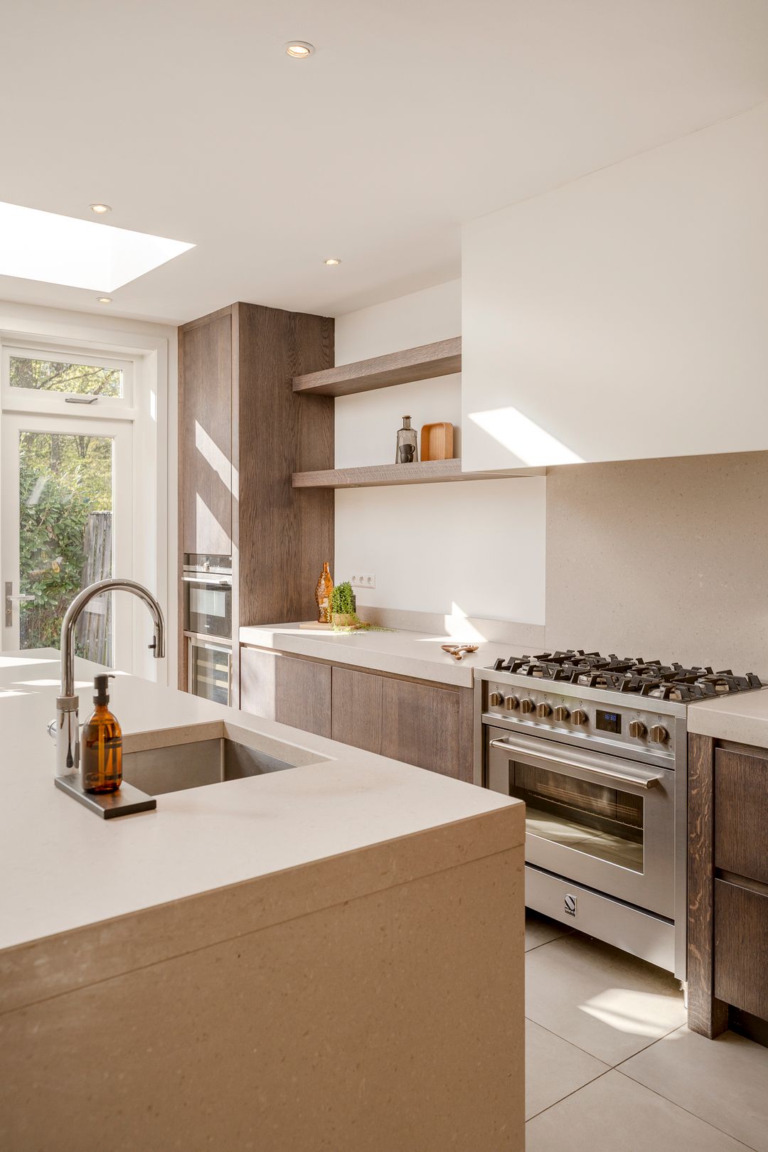 Foto 22 van Storm van 's-Gravesandeweg 79