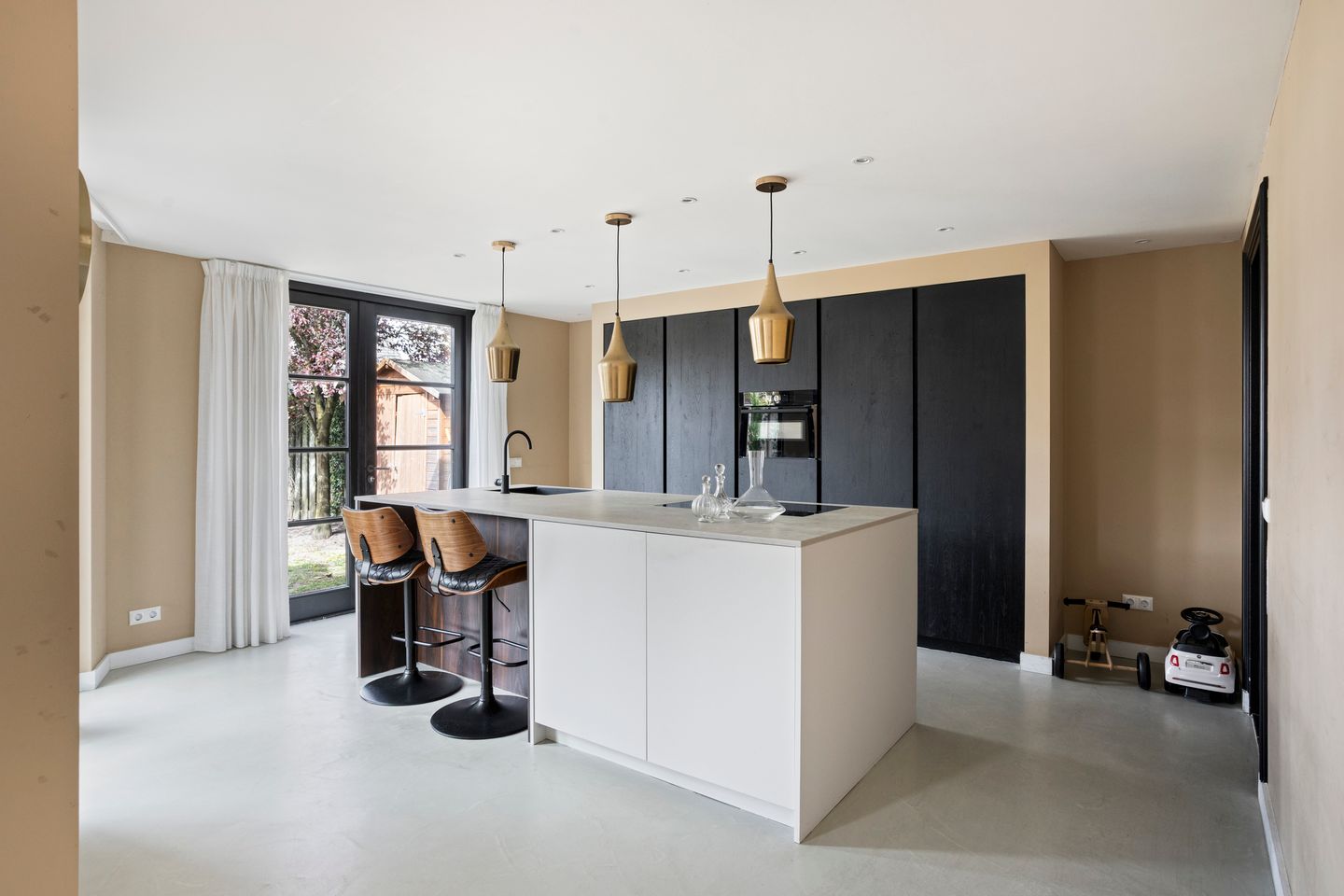 Foto 10 van Van Bronckhorststraat 9