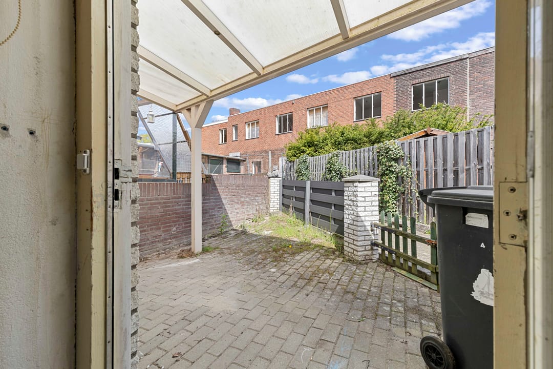 Photo 32 of Slotstraat 4