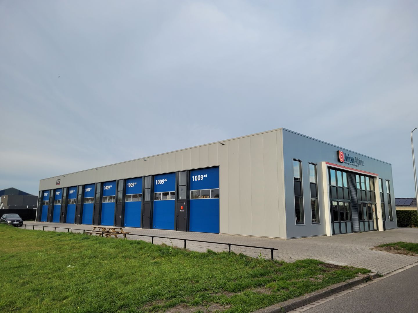 View photo 3 of Buitenvaart 1009-04