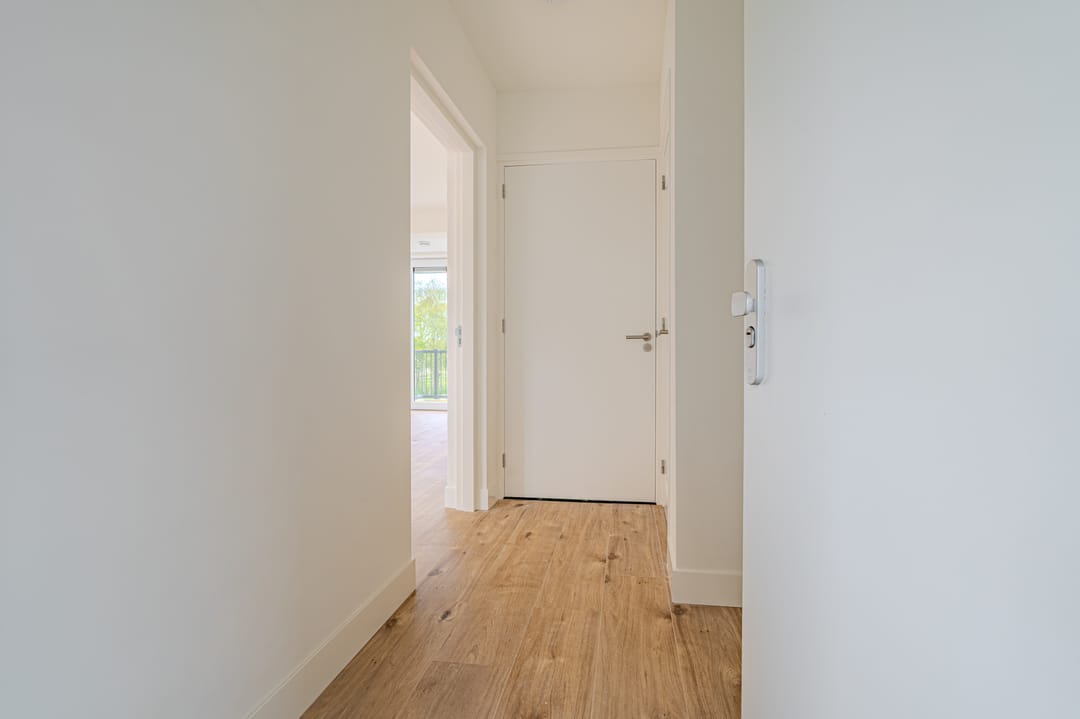 Photo 22 of Nijveenlaan 43