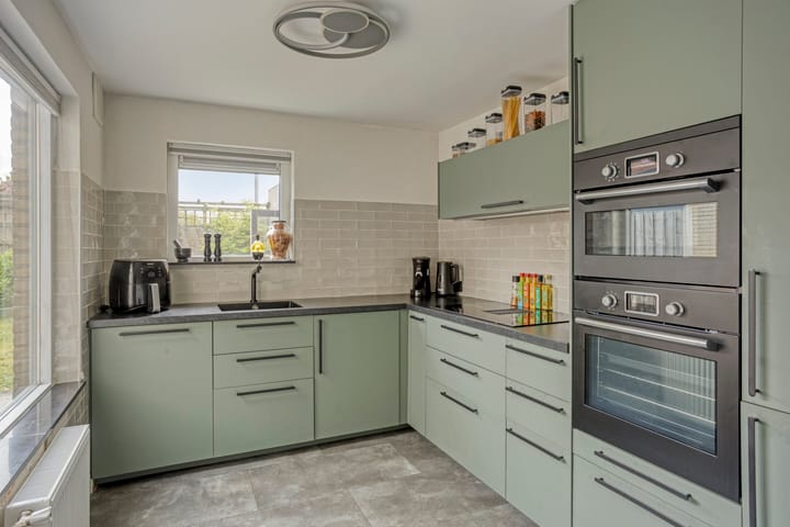 Foto 2 van Leeuwerikstraat 27