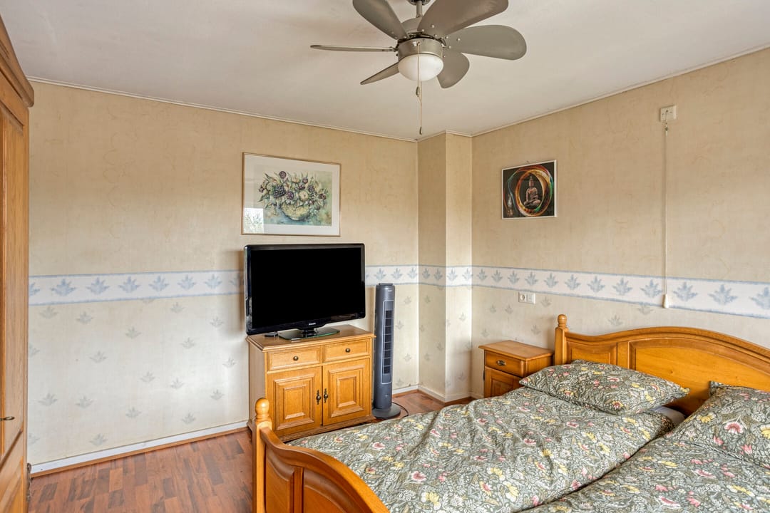 Foto 22 van Leeuwerikstraat 27