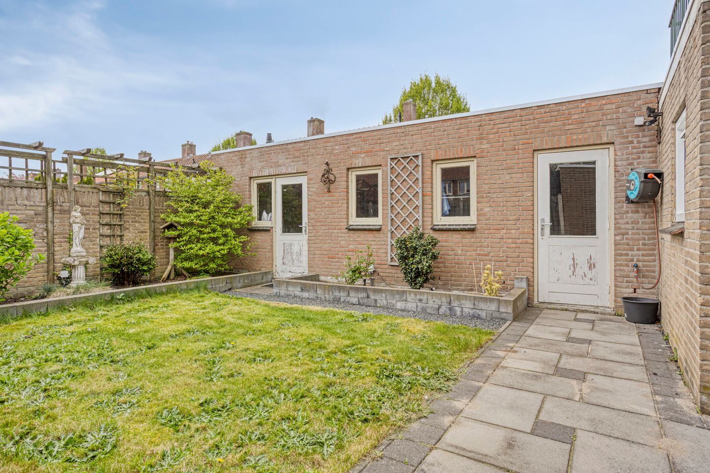 Foto 35 van Leeuwerikstraat 27