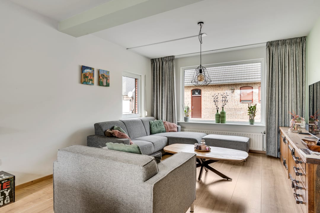 Photo 8 of Hammerstraat 1