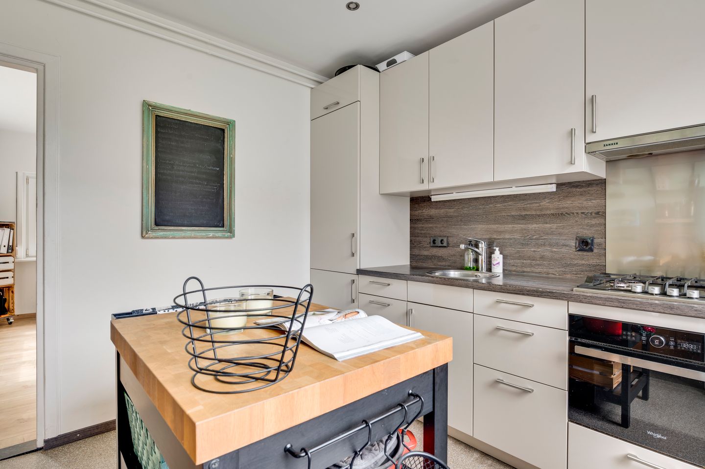 Photo 14 of Hammerstraat 1