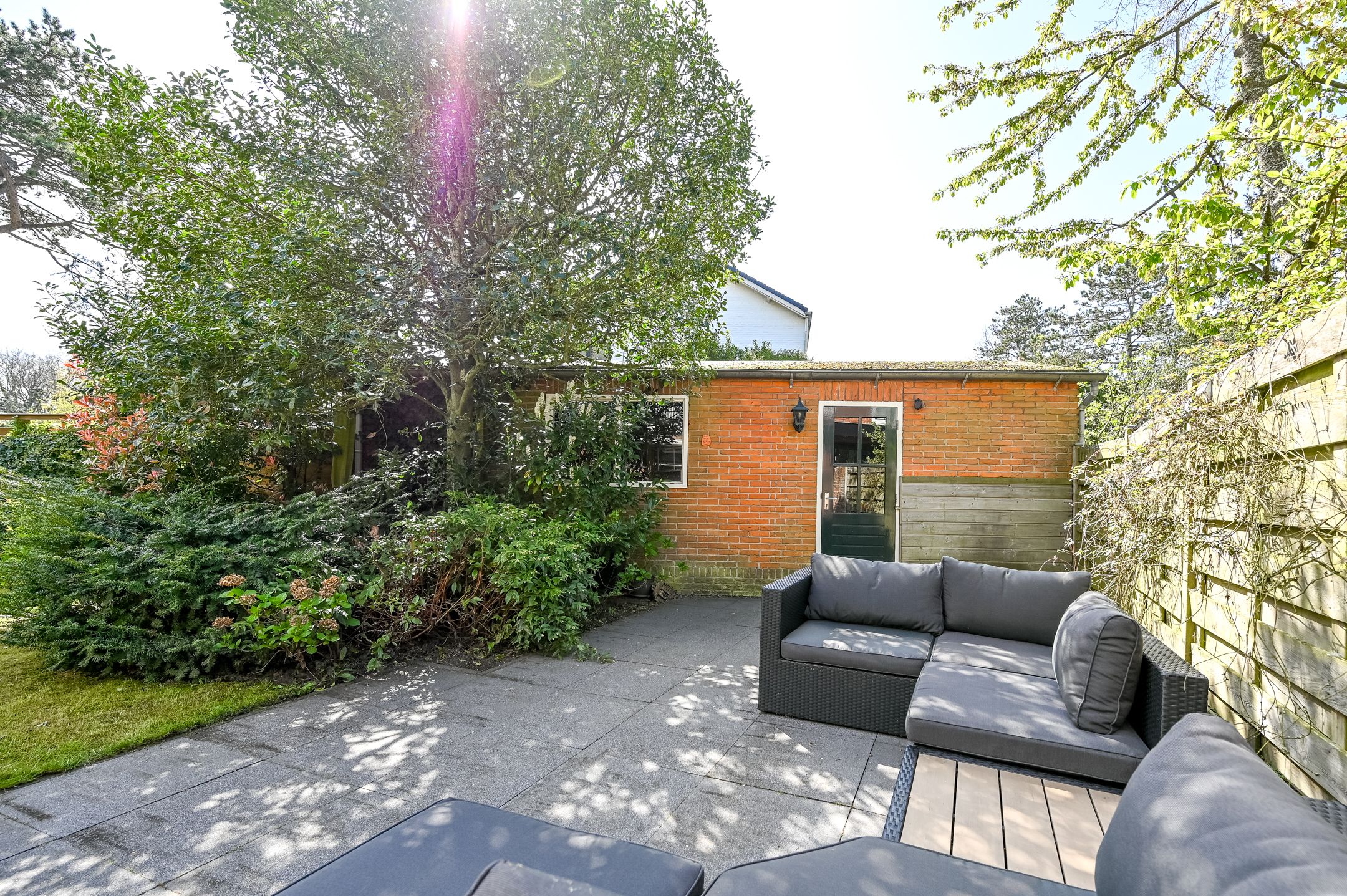 Charming Semi-Detached Villa with Garden and Garage in Santpoort-Zuid — 36