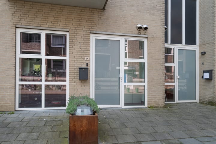 Appartement te koop: Aubeldomein 5A, Maastricht