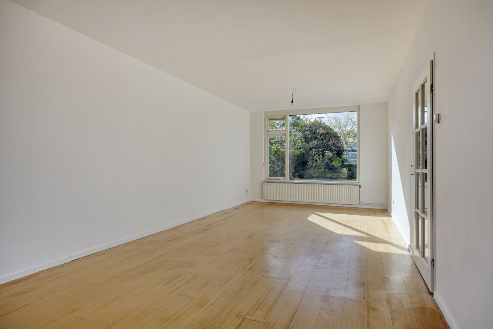 Photo 9 of J.H. van Linschotenlaan 9