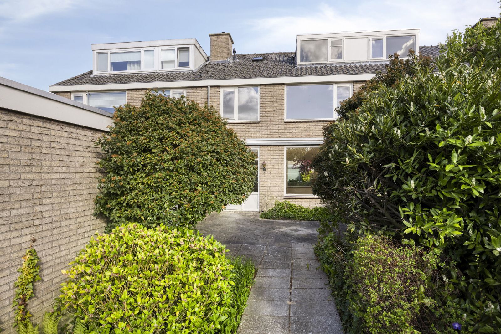 Photo 3 of J.H. van Linschotenlaan 9