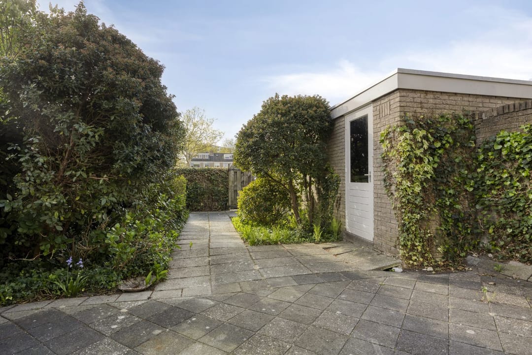 Photo 26 of J.H. van Linschotenlaan 9