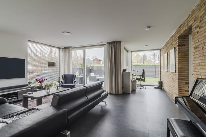 Foto 2 van Kalverdans 28