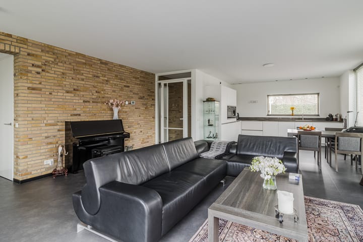 Vrijstaande woning te koop: Kalverdans 28, Boskoop