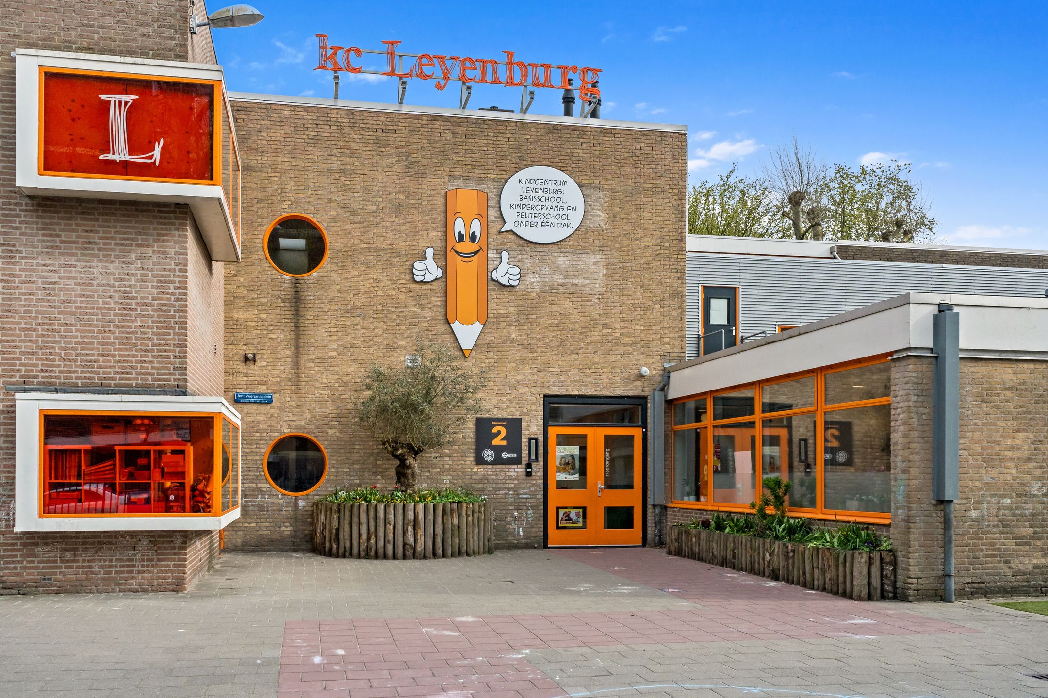 Photo 42 of Wormerveerstraat 222